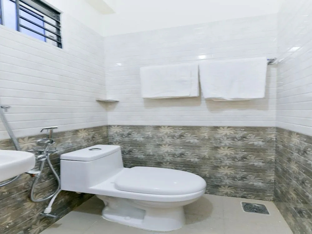 OYO 14865 Home Modern 2BHK Kochi Airport