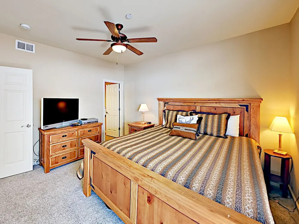 145 Unit 1 Fraser - 3 Br Condo