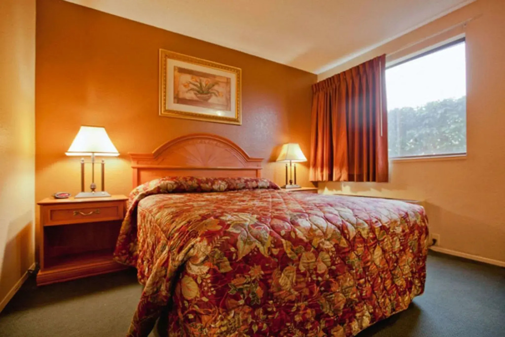 Economy Inn Auburn