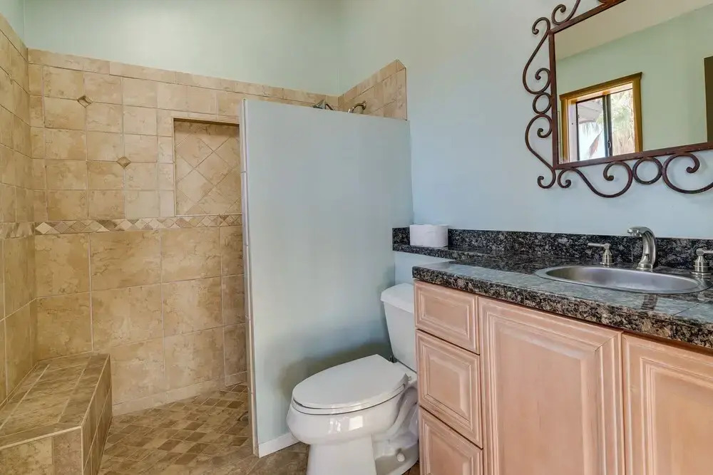 4 Mi to Lake Havasu State Park: Home w/ Mtn Views!
