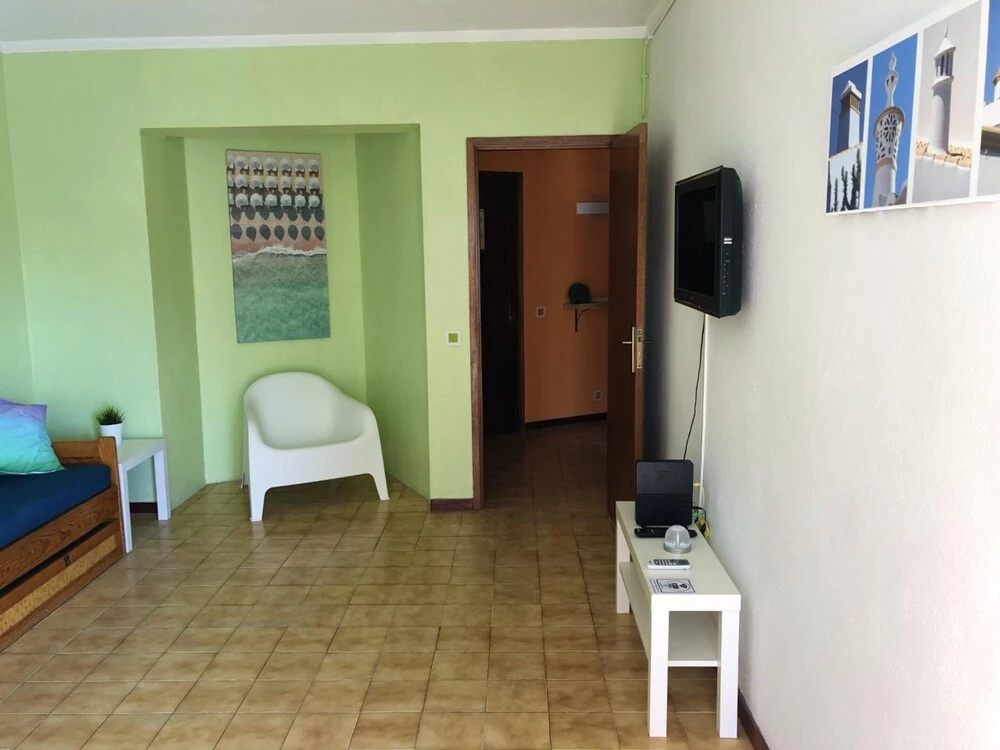 Apartment With one Bedroom in Portimão, With Furnished Balcony and Wifi - 300 m From the Beach