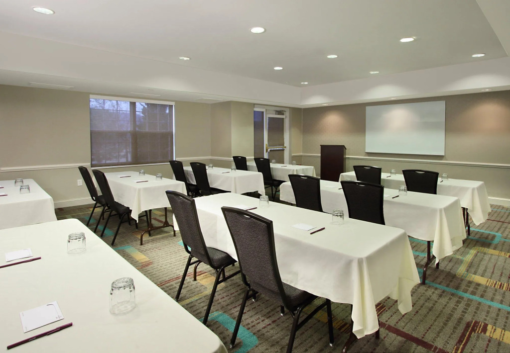 Hampton Inn & Suites Colorado Springs-Air Force Academy/I-25 North