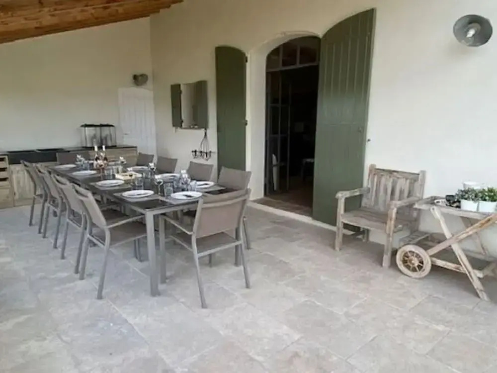 Peaceful Retreat in Pougnadoresse
