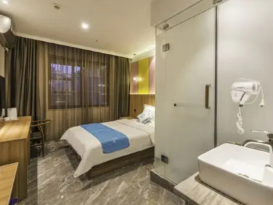 Jiayuan Business Hotel (Zhengzhou CBD Exhibition Center)
