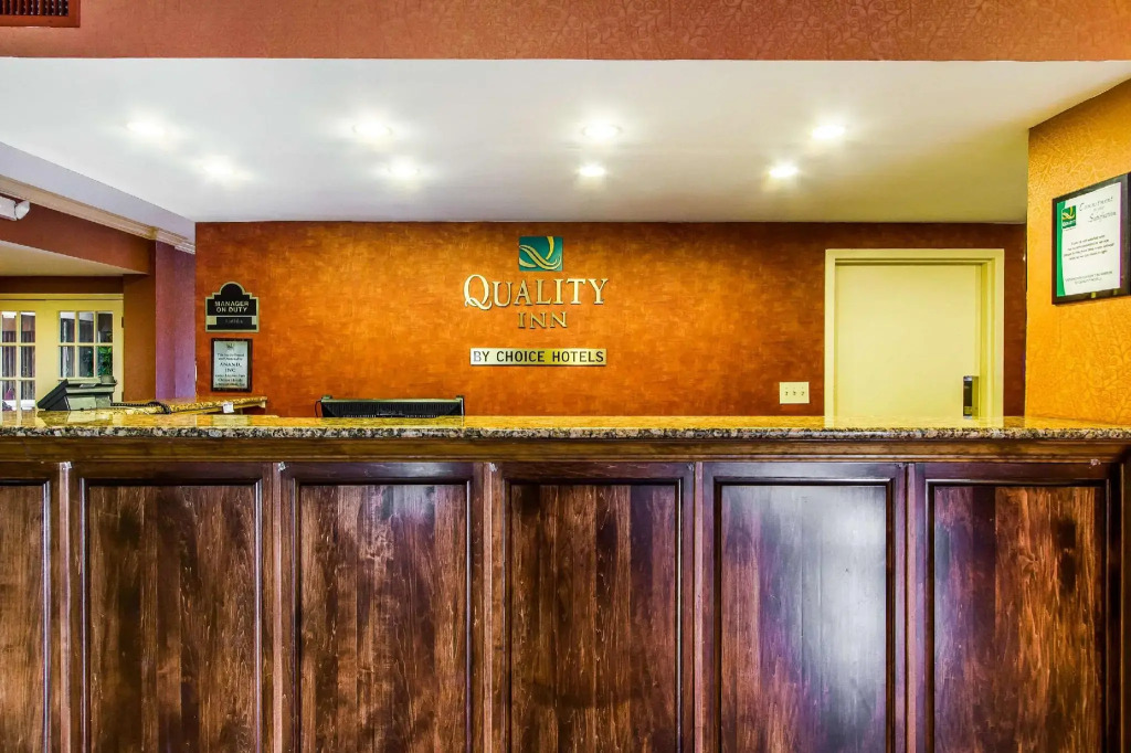 Motel 6 Opelika AL