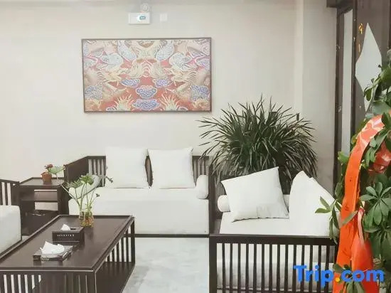 Shenqiu Kaide Business Hotel