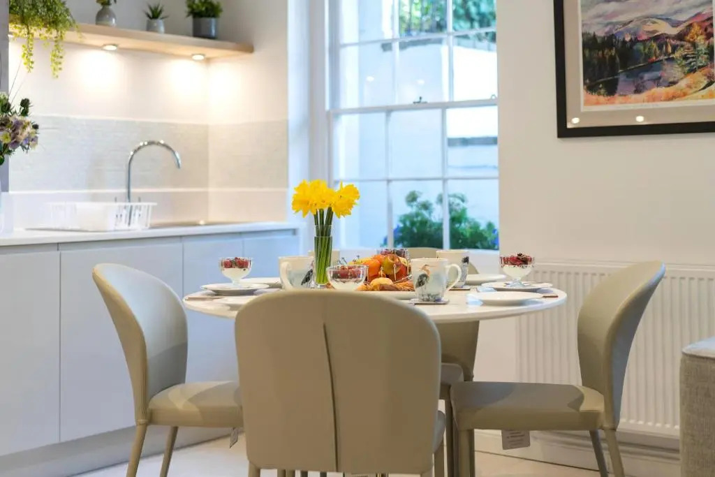 Stunning 2 Bed in the Heart of Cheltenham!