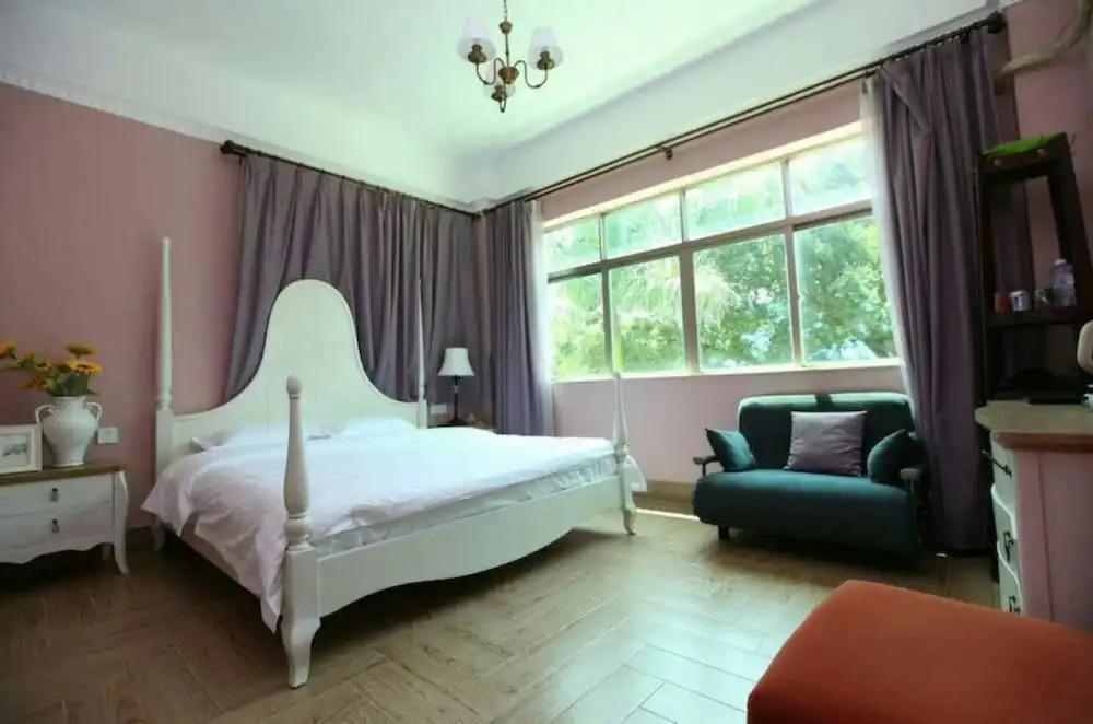 Secret Garden Inn