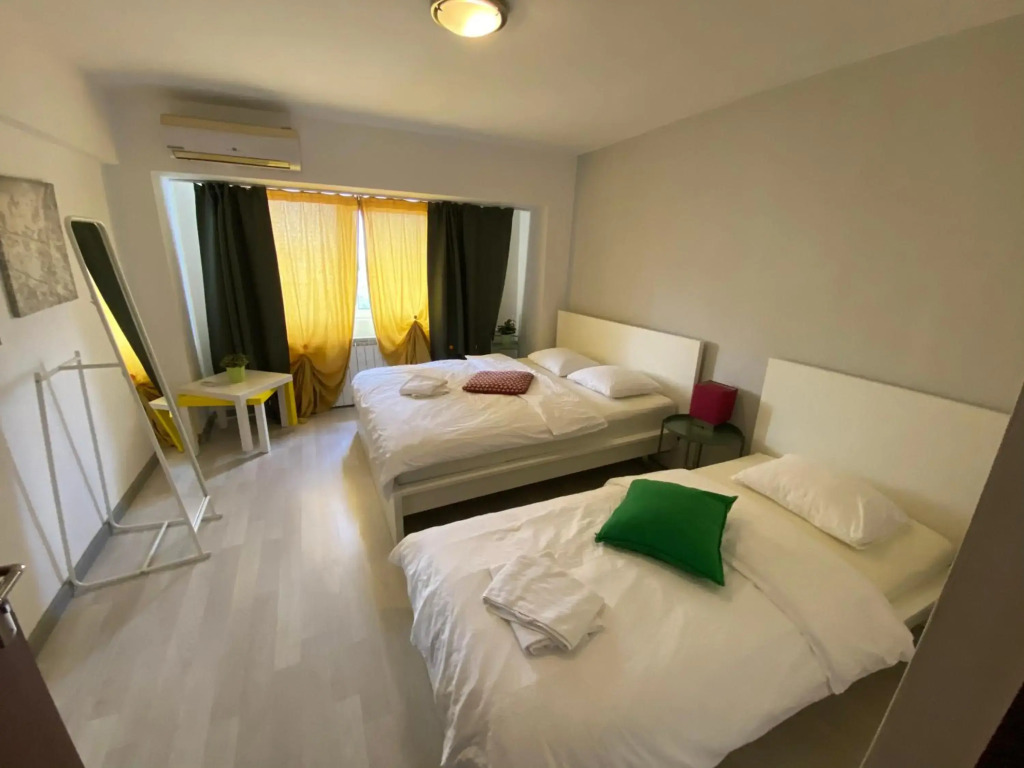 Green Apartment 63