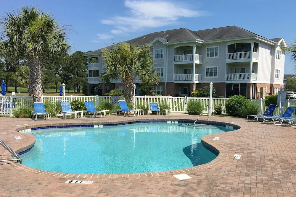 104magno 2 Bedroom Condo