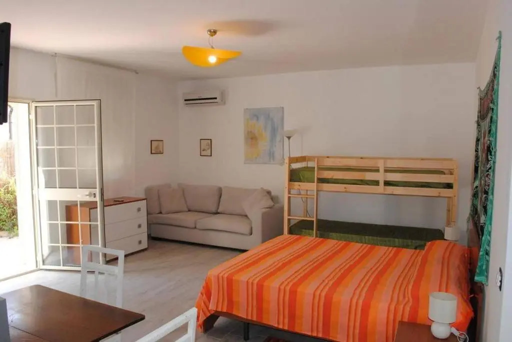 Large Air-conditioned Marina Studio - Wi-fi