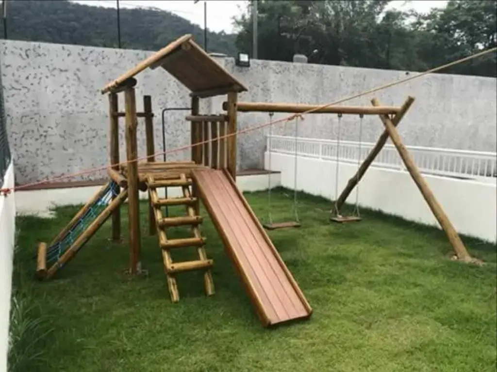 Ubatuba Liv Piscina e Churrasqueira
