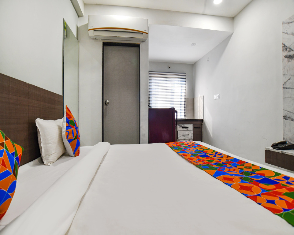 Fabhotel Grand Blue
