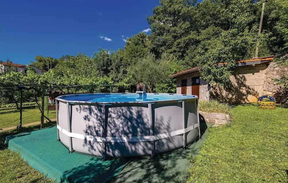 Beautiful Home in Lovran With Wifi and 2 Bedrooms