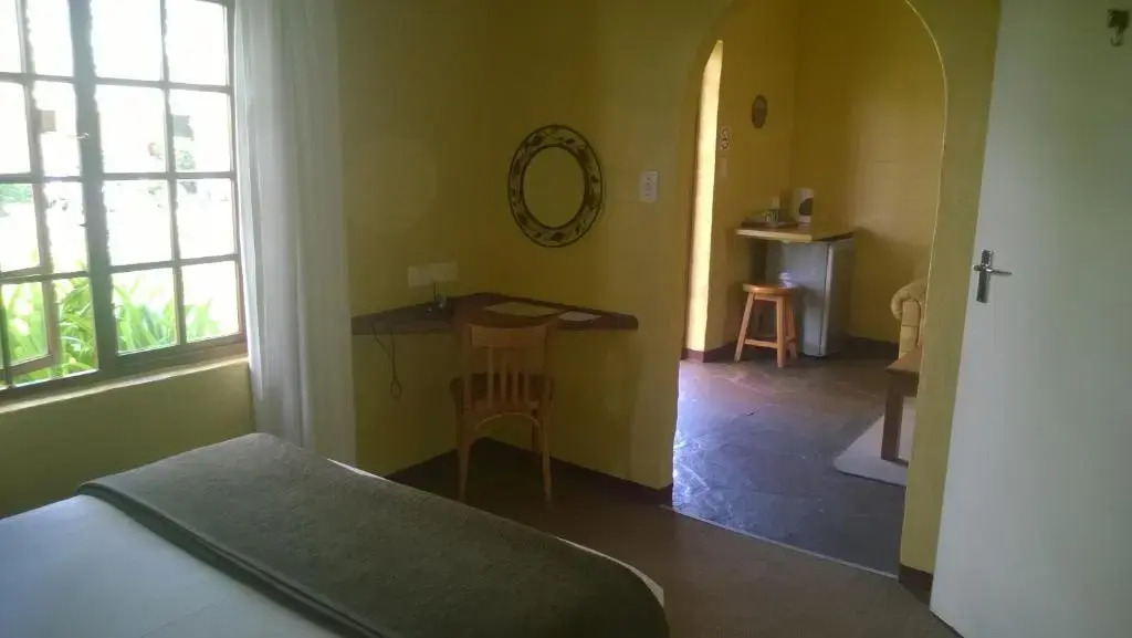 Ascot Inn