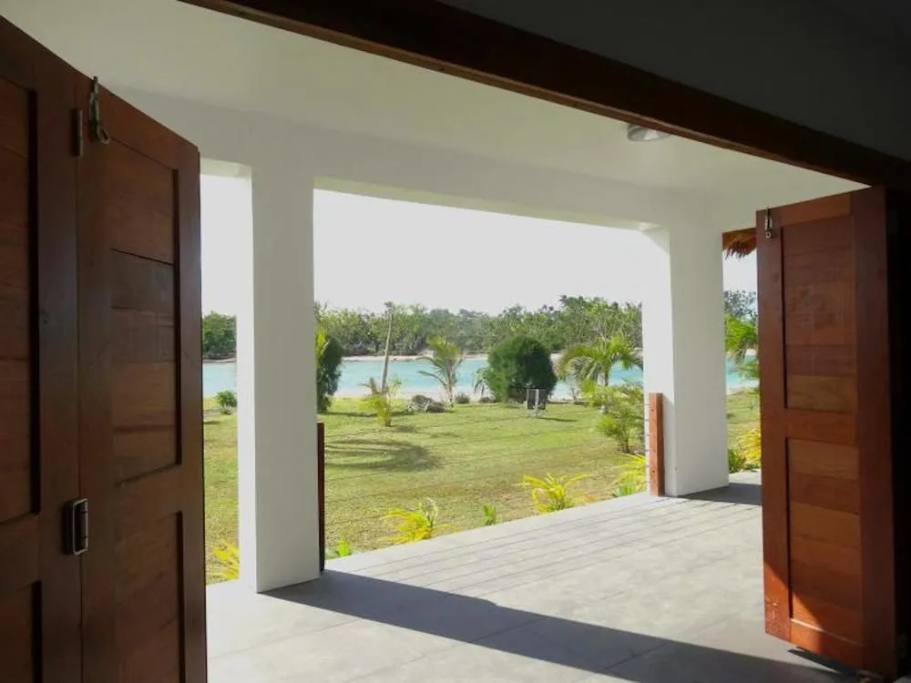 Paradise Point Views