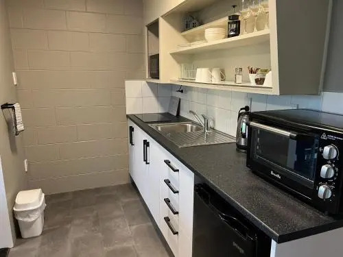 Golden Leaf Apartments