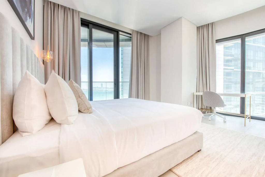 Address JBR - 1204  in Dubai