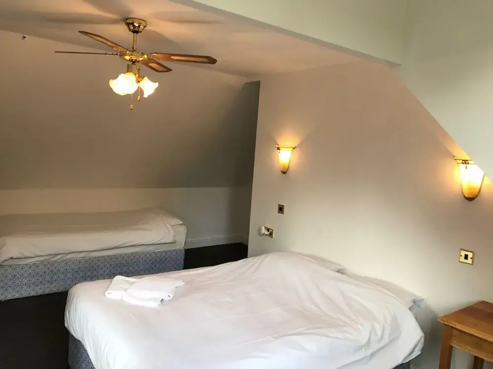 woodcock inn