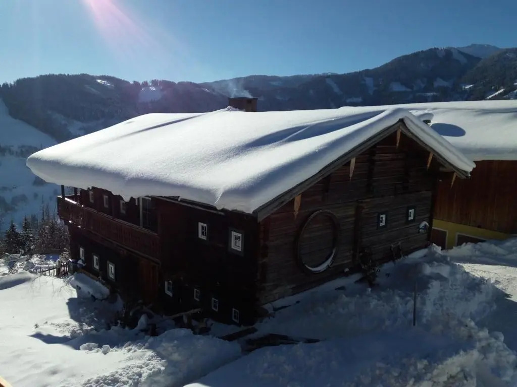 Almhütte Brandgut