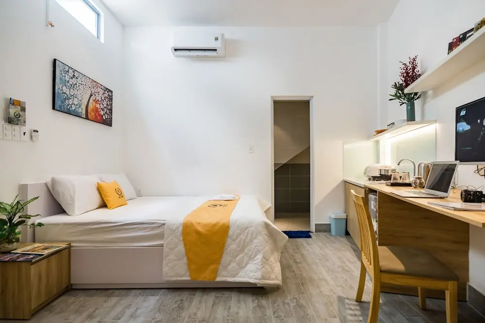 HAPPYHOMES 102 Luxury Bui Vien Apartment
