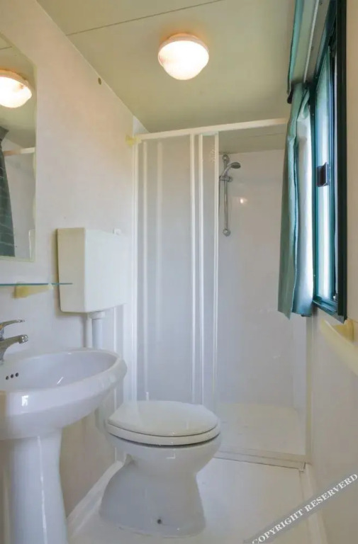 Albatross Mobile Homes on Camping Cisano & San Vito S. p. A