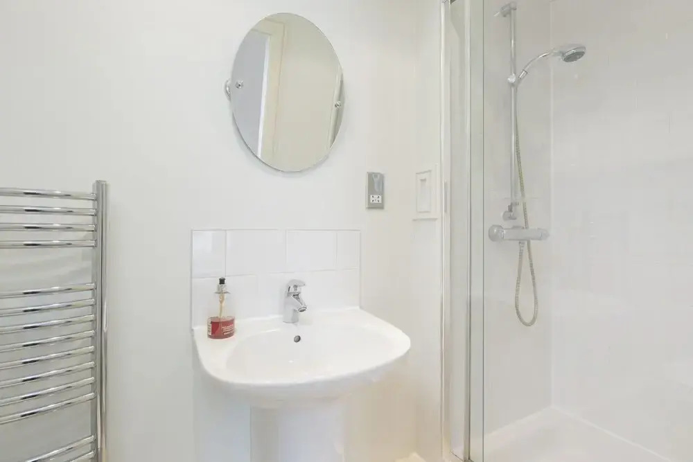 401 Thistle Street Apartment