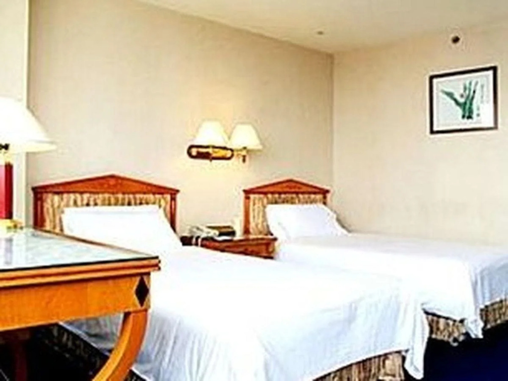 Wuhan Asia Hotel