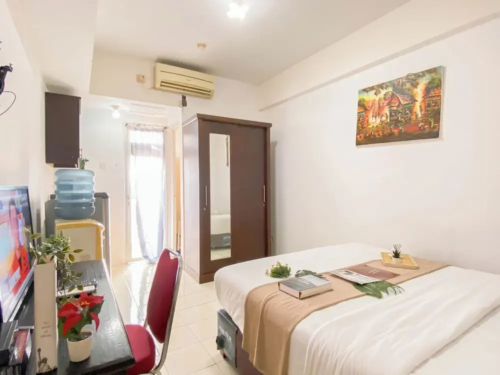 Standard Studio Apartment At Margonda Residence 2