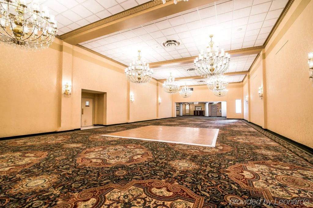 DoubleTree by Hilton Utica