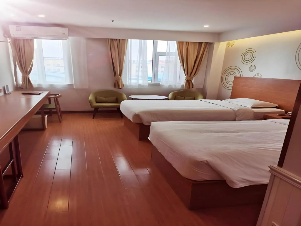 GreenTree Inn Liaocheng Economic Development Zone Huitong Logistics Park Express Hotel