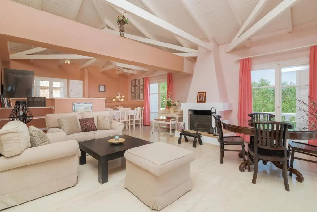 Armyra Villas - Apartments with Sea Views & Shared Pool