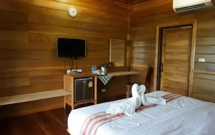 Lamoon Villa by the River