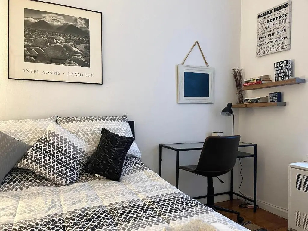 Cozy Entire Apartment in Upper East