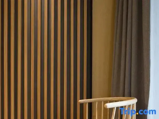 Sfeel Designer Hotel (Chengdu Jiuyan Bridge Shop)