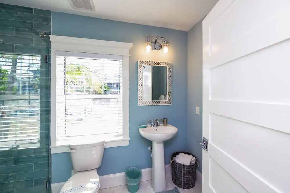 Walking on Sunshine by AMI Locals