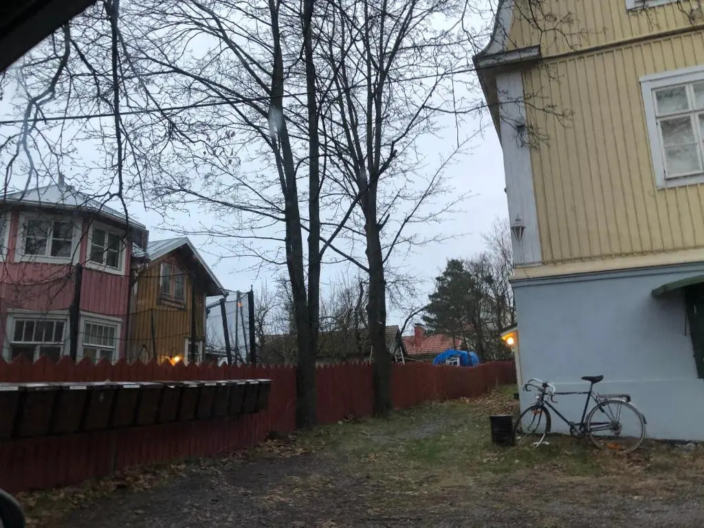 Puutaloyksiö 1 km Turun rautatieasemalta