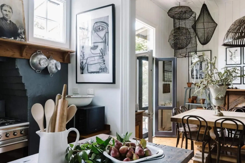 Lewellyn House Daylesford