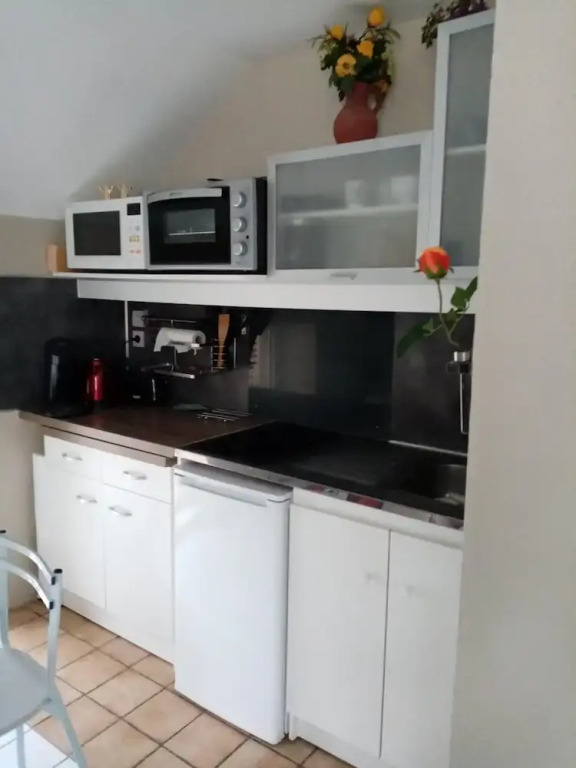 Studio in Talant, With Enclosed Garden and Wifi