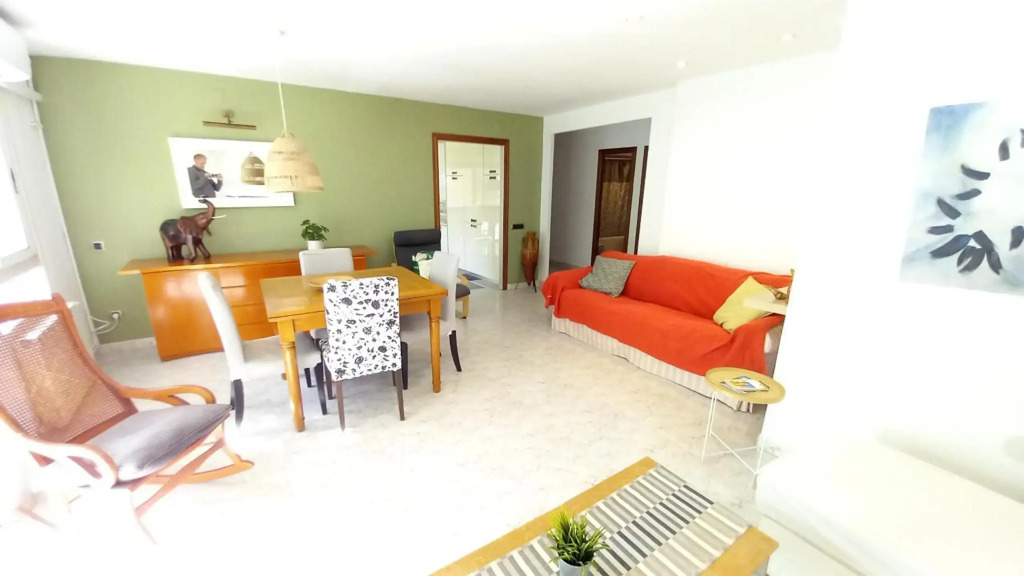 Bright near the beach & Barcelona - Apartment