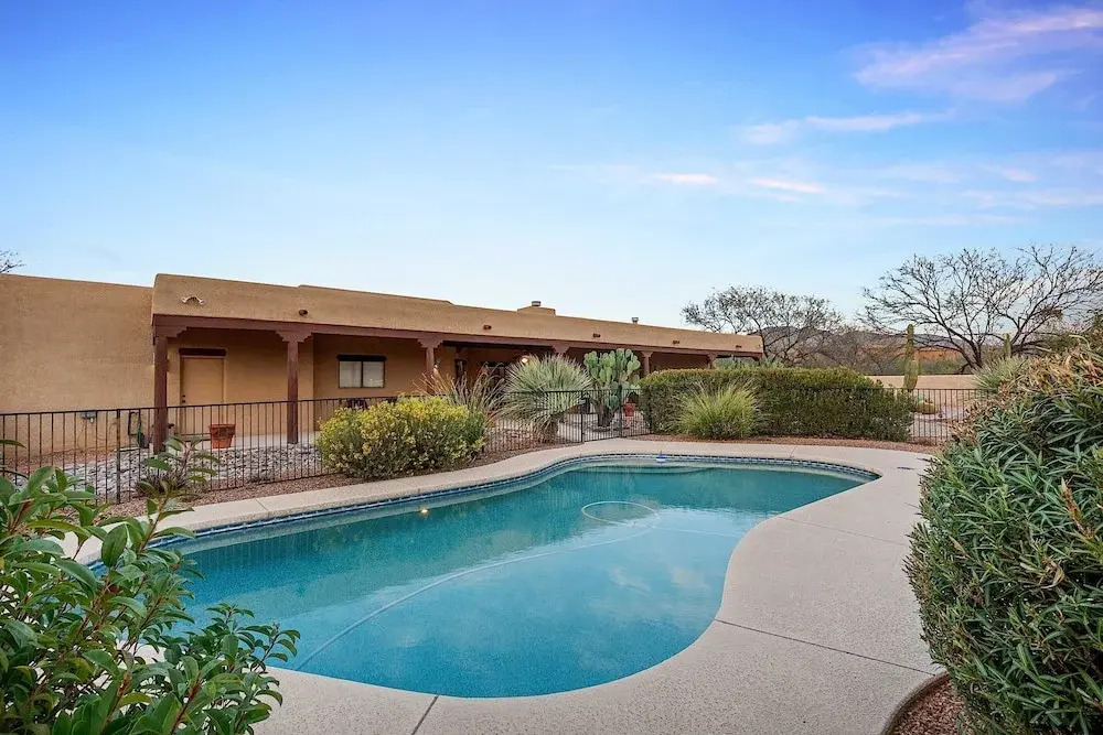 Easy Living 4 BR by Casago