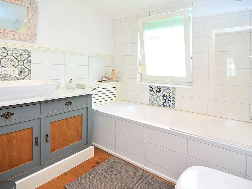 Detached Holiday Home in the Sauerland Region - Fenced-In Garden with Garden Furniture