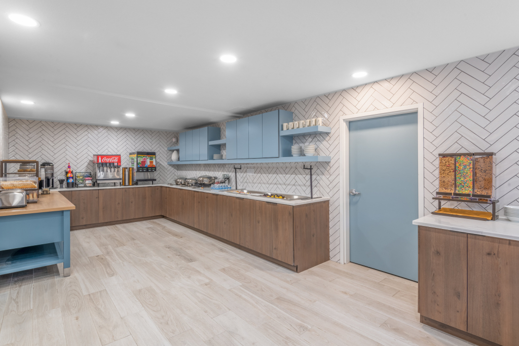 Staybridge Suites Phoenix Glendale Sports Dist by IHG