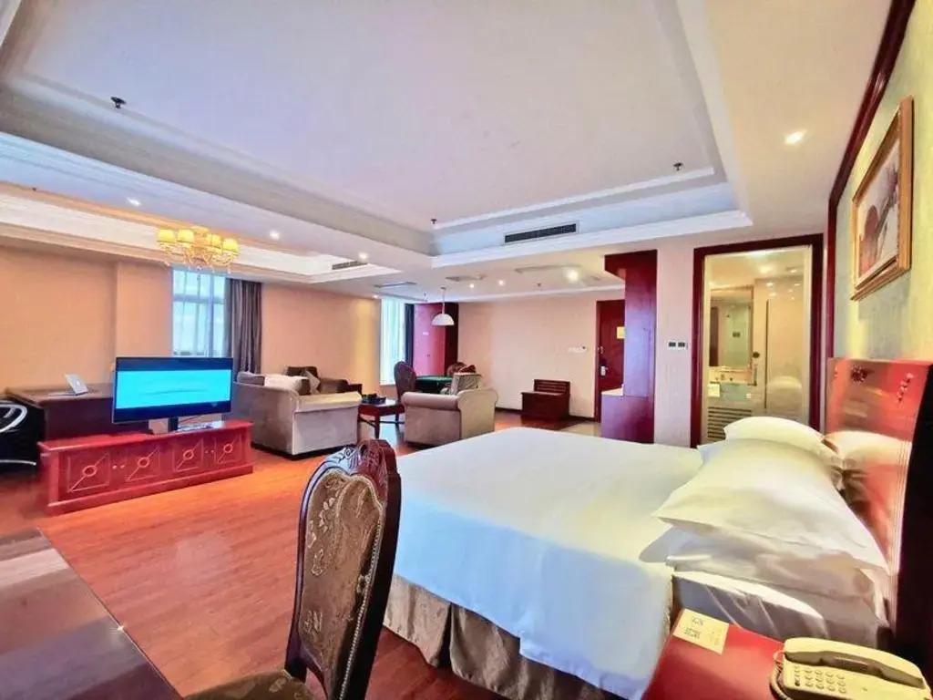 Vienna Hotel Chongqing Changshengqiao Subway Station Branch