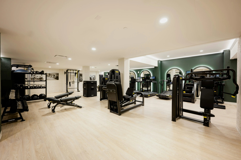 Hotel Fort Des Moines, Curio Collection By Hilton