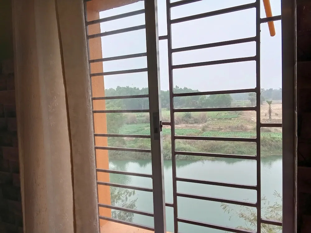 Resort Neel Nirjan !! Best Family Couple friendly family Resort