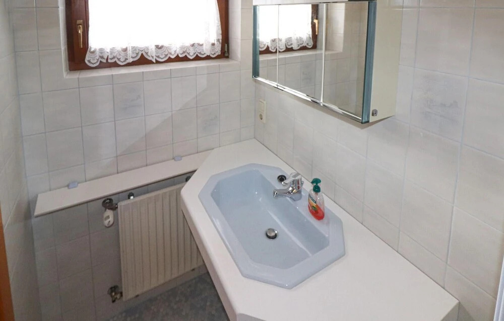 Beautiful Caravan in Gosau With 6 Bedrooms and Wifi
