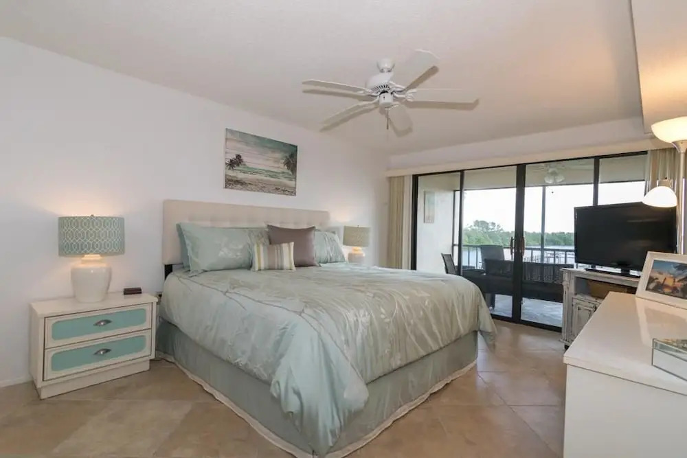 Sunbow Bay 308