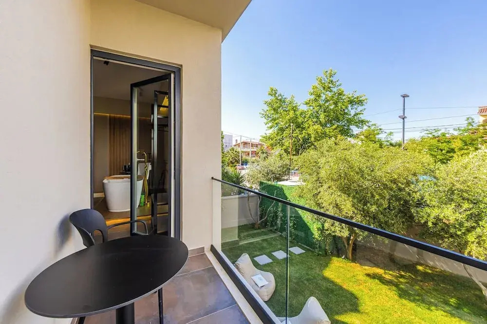 Zoes Villa by PS