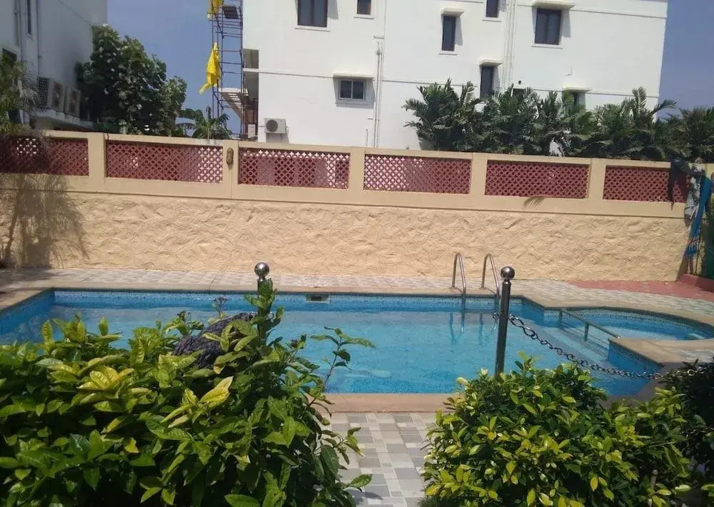 Maxiprime Hotels Panaiyur